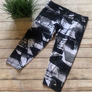 Adidas Climalite Capri Leggings L